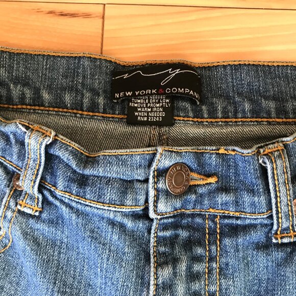 Boho Patch Jeans, 10P: Upcycled Hippie Pants, Paris Theme, Decorative Stitching - Picture 5 of 10